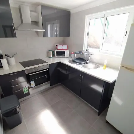 Downtown Tiny House Nyaraló *