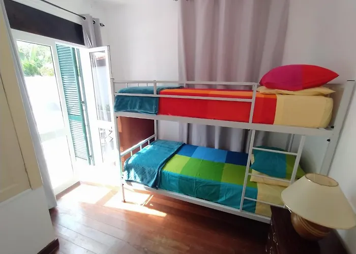 Downtown Tiny House 丰沙尔