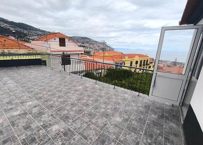 Downtown Tiny House 度假居 *