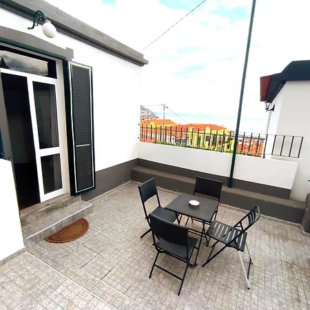 Tiny House بيت للعطل فونشال